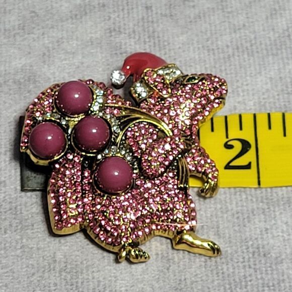 Austrian Crystal Christmas Mouse Brooch - Picture 3 of 10